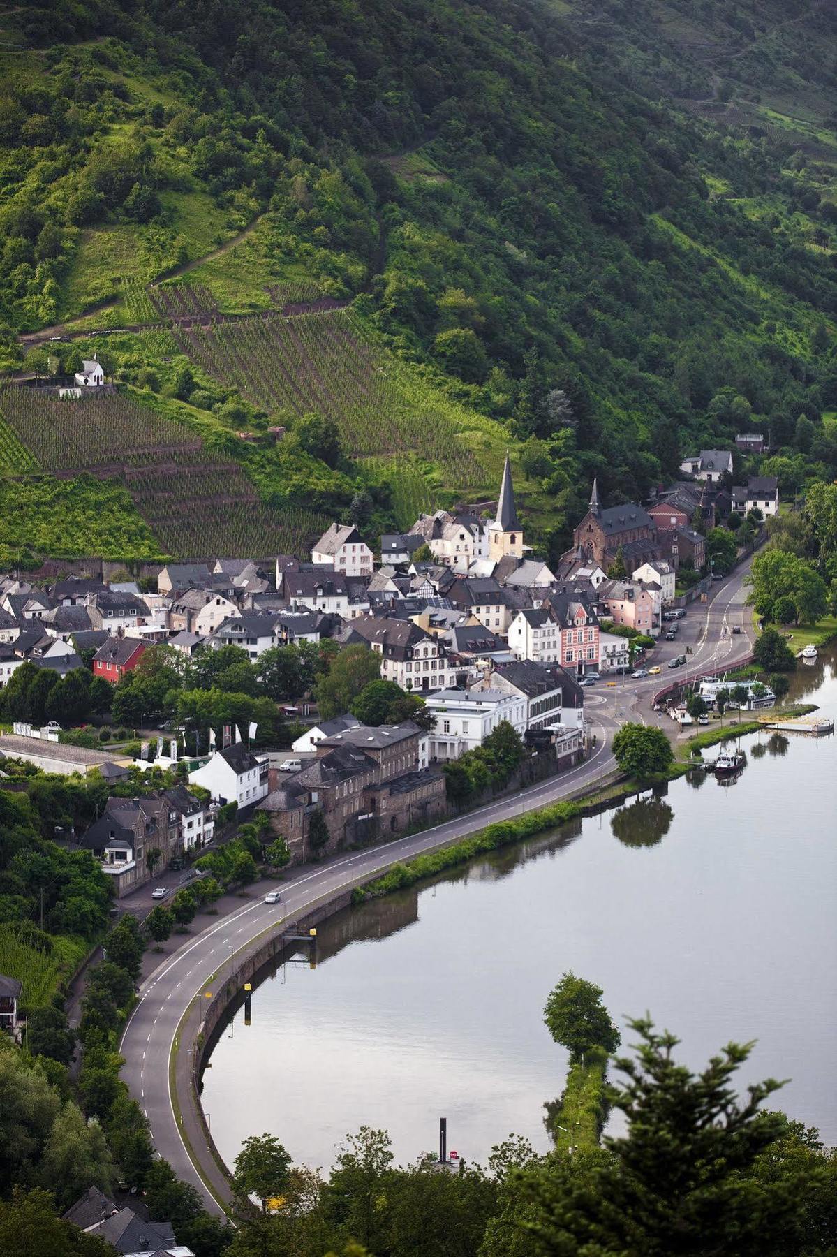 Ringhotel Boemers Mosel Landhotel Альф Экстерьер фото
